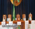 اليوم العاهل السعودي اصر على سرعة الانجاز قبل الوقت المحدد ويفتح جامعة نورة  اكبر جامعة  للنساء في العالم .السعوديات يقدن القطارات للتنقل داخل الحرم الجامعي