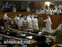 رجل يختار بتر يده المصابة للحصول على يد آلية