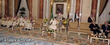خبراء يصنعون انسانا اليا لازالة سرطان المعدة