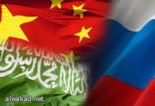 محجبات مقدسيات يسبحن  في شاطئ خاص باليهوديات المتدينات لا يسمح بالاختلاط