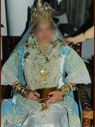 لم يجد مقعدا على رحلة الطيران فانتحل سمة طيار بمقصورة طائرة أمريكية