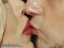 أول متجر جنسي إسلامي في تركيا يقدم مغريات جنسية للنساء والرجال للمتعة