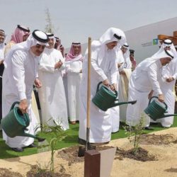 امير الرياض يفتتح 19 متنزهًا وحديقة بمساحة تتجاوز 159 ألف متر مربع