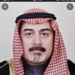 طال التمحل واعتاصت حلولهم ولا تزال على ما كانت العقد :