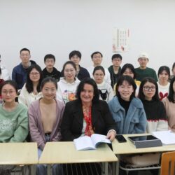 أستاذة سورية تدرّس اللغة العربية في الصين: لغة الضاد ستصبح لغة هامة يقبل عليها الكثير من الشباب الصينيين مستقبلا