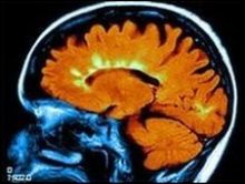 تقييد أمريكي بالأصفاد بسبب اللغة العربية