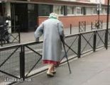 حذاء متطور يحمي مرضى الزهايمر من الضياع