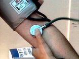 المريض قد تسيطر على ضغط الدم أفضل من طبيب..