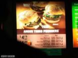 ديزني لاند" توقف تقديم وجبات "ماكدونالدز"