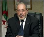 وزير الشؤون الدينية  الجزائري يعلن عن فتح معاهد لتكوين المؤذنين