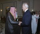 الملك سلمان وبايدن بحثا تعزيز الشراكة و{سلوك إيران المزعزع للاستقرار}