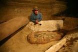 اكتشاف 53 مقبرة فرعونية منحوتة في الصخر بالفيوم جنوبي القاهرة