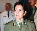 فاطمة الزهراء عرجون جزائرية  جنرال في الجيش وفي البيت!