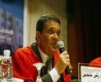 محافظ مصري : على شيخ الأزهر مكافحة التعري بدلاً من محاربة النقاب