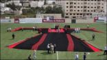 الفلسطينيون يحيكون "أكبر فستان" في العالم