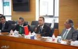 وزير البلديات و الإسكان يبحث فرص التعاون في تقنيات المساكن الخضراء بالصين
