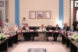 القوات البحرية وكلية علوم الطيران تتعاونان في مجال البرامج التدريبية والوظيفية